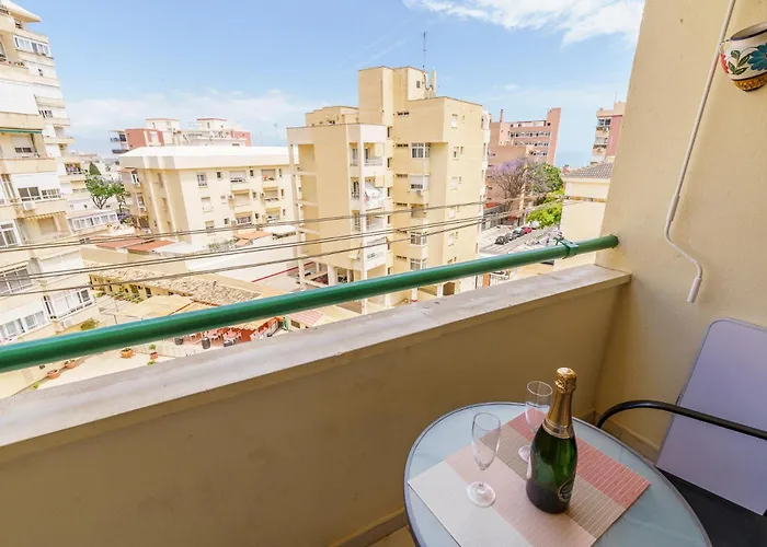 Malagasuite Cozy Appartement Torremolinos